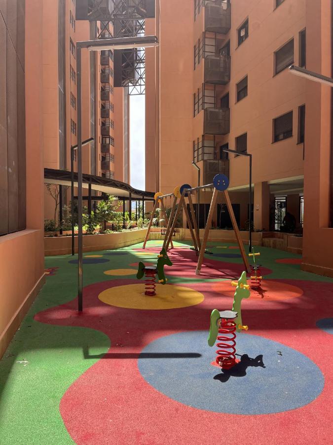 -Malagasunapts-Skygarden Teatinos Pool Playground エクステリア 写真